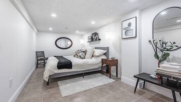 2 間睡房、熨斗/熨衫板、Wi-Fi、床單