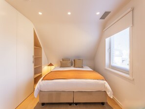 House | 2 bedrooms, individually furnished