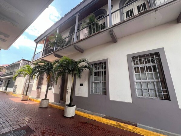Unclassified image, 1 of 55, button - Luxury Oasis in Panama's Casco Viejo (Panama City)