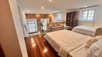 Apartamento, 1 habitación, vistas a la ciudad | 2 dormitorios