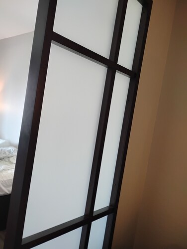 Chic suite in superb Houston with WiFi, AC