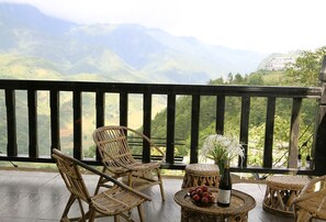Property grounds - Charming villa in a primitive location with white cloud floating valley (Lào Cai)