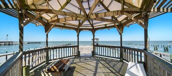 Charming Bayfront Home w/ Pool, Pier, and Firepit