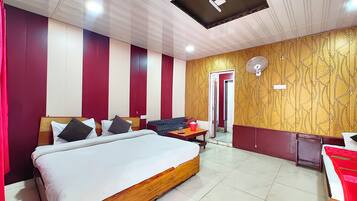 Caja de seguridad en la habitación y sistema de insonorización