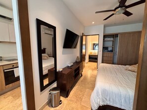 1 室のベッドルーム、WiFi、ベッドシーツ