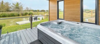 Lotties Lodge - UK49905