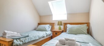 2 bedroom accommodation in Shaftesbury