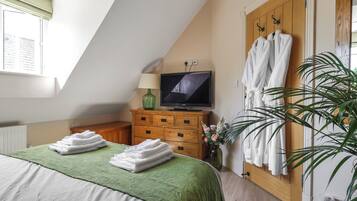 2 bedrooms, free WiFi