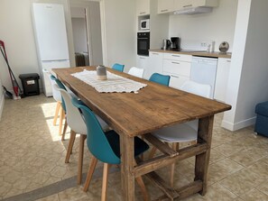 Dining - Farm cottage (Kerien)