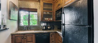 Old Town Suites of Scottsdale Unit 1