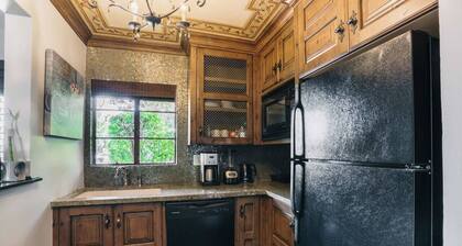 Old Town Suites of Scottsdale Unit 1
