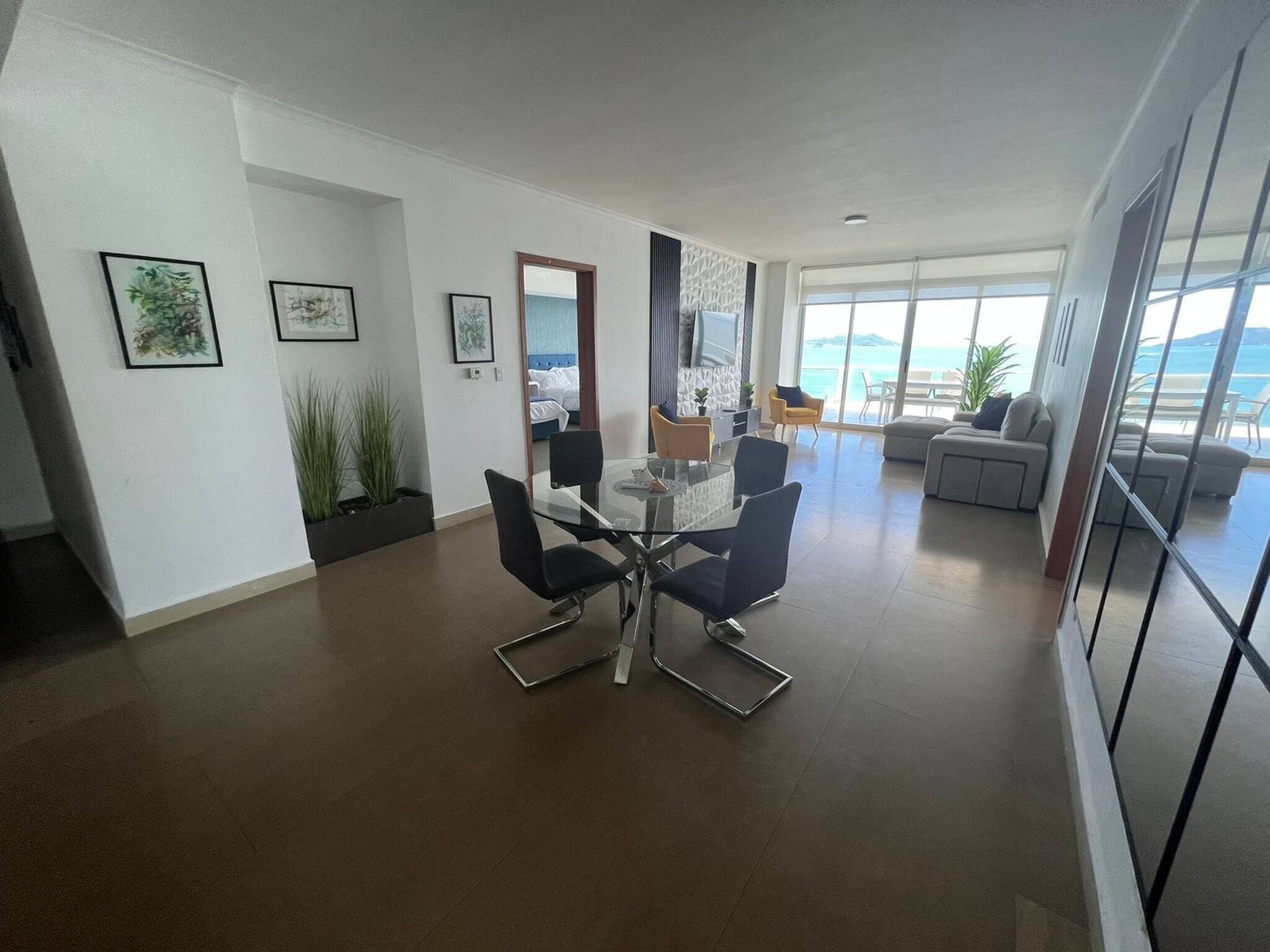 Apartment, 3 Bedrooms, Balcony, Garden View | Interior