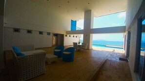 Apartment, 3 Bedrooms, Balcony, Garden View | Outdoor dining