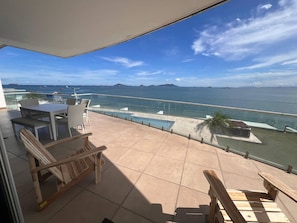 Apartment, 3 Bedrooms, Balcony, Garden View | Outdoor dining - Apartment in the Causeway Amador (Panama City)