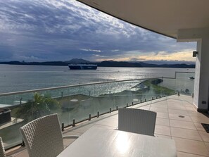 Apartment, 3 Bedrooms, Balcony, Garden View | Outdoor dining - Apartment in the Causeway Amador (Panama City)