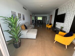 Apartment, 3 Bedrooms, Balcony, Garden View | Living area - Apartment in the Causeway Amador (Panama City)