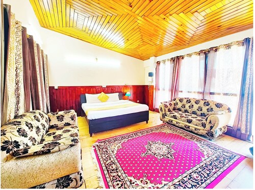 Hotel Star Inn Near Mall Road Nainital