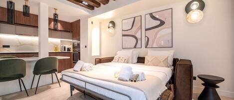 1 Schlafzimmer, Schreibtisch, Bügeleisen/Bügelbrett, WLAN