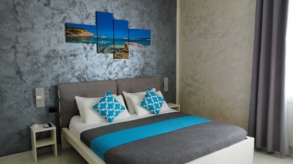 Coffres-forts dans les chambres, rideaux occultants, Wi-Fi gratuit