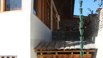 Salas de tratamiento para parejas, una bañera de hidromasaje