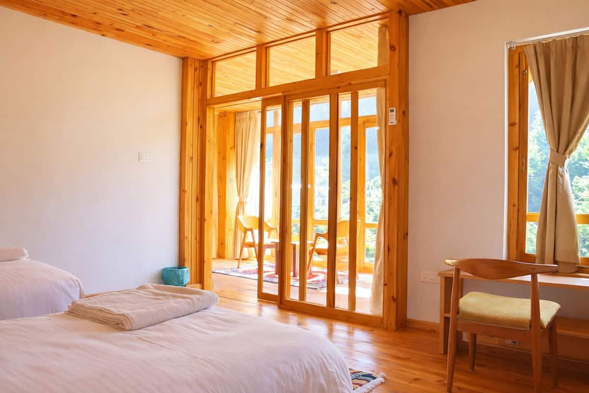 套房, 山景 | 办公桌、免费 WiFi