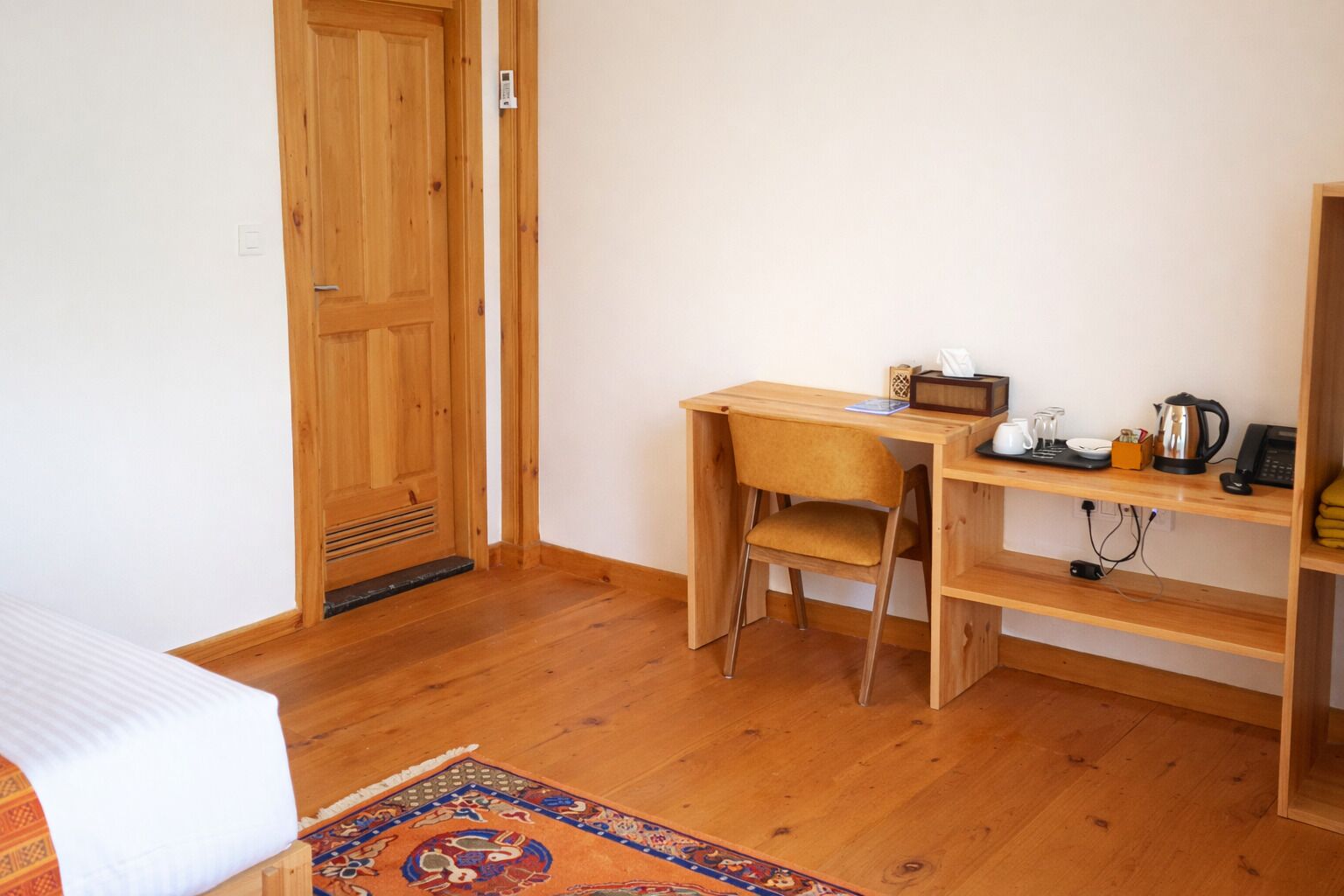 Escritorio y wifi gratis 