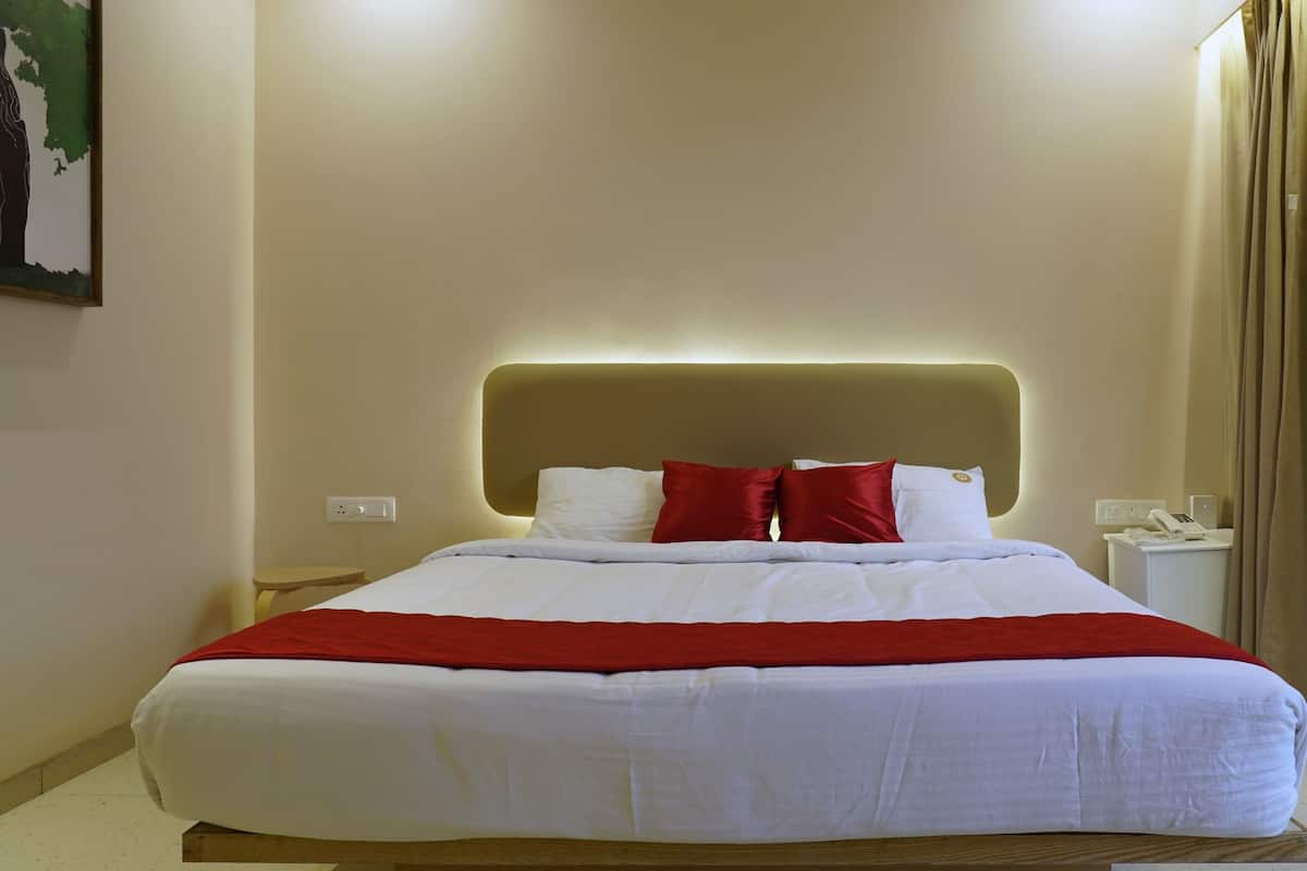 Suite Grand, balkon, pemandangan sungai | Kedap suara, setrika/meja setrika, dan Wi-Fi gratis
