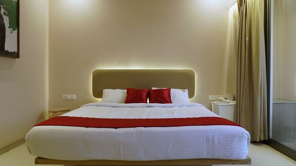 Suite Grand, balcón, vista al río | Insonorización, tabla de planchar con plancha y wifi gratis 