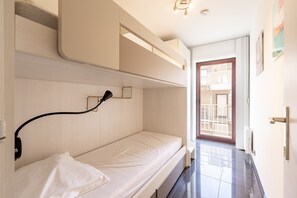 2 dormitorios, tabla de planchar con plancha, wifi