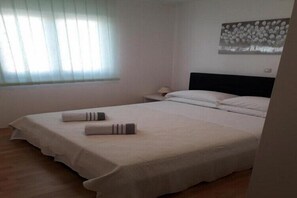 2 bedrooms, free WiFi