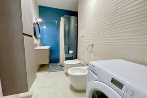 Dusche, Bidet