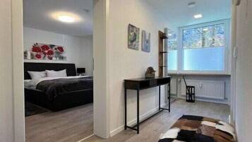 1 bedroom, iron/ironing board, internet, bed sheets