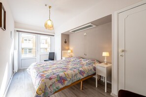 2 chambres, fer et planche à repasser, Wi-Fi gratuit