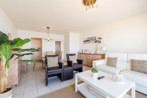 Smart-TV og DVD-spiller