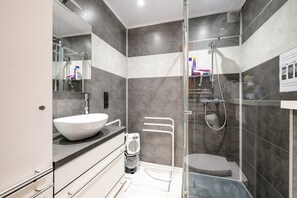 Dusche