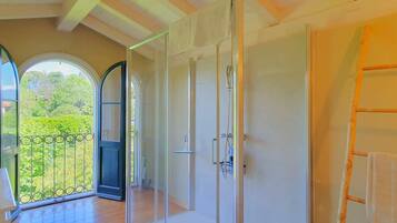 Dusche, Bidet