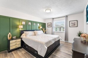 3 bedrooms, WiFi, bed sheets