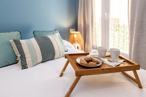2 bedrooms, iron/ironing board, free WiFi, bed sheets - ChezmoiHomes Gran Vía 47 (Granada)