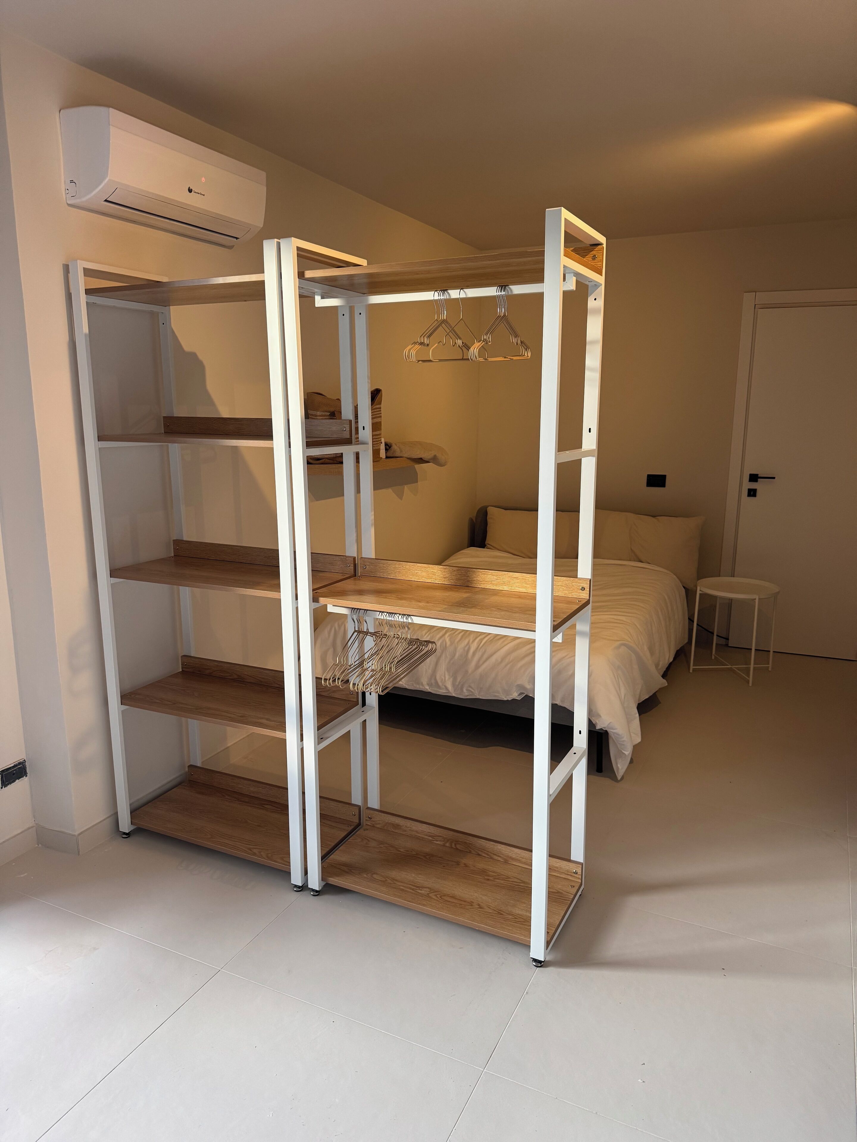 3 habitaciones, tabla de planchar con plancha y wifi gratis 