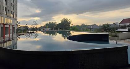apartemen amazana strategic serpong cozy,cheapset,gym & pool,wifi
