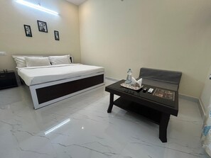 Deluxe-Doppelzimmer, Balkon, Gartenblick