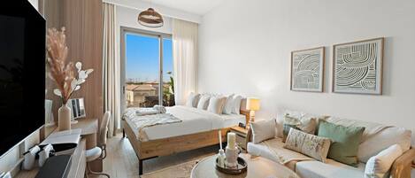 Smart TV, video games