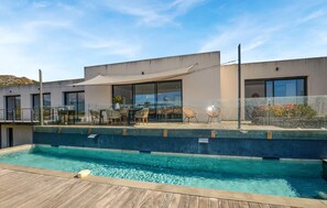 Pool - Villa spacieuse proche plages (SAINTE-LUCIE-DE-PORTO-)