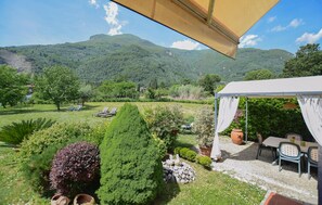 Outdoor dining - Stunning home in Camaiore with WiFi (Camaiore)