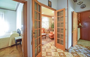 3 chambres, lit de bébé portatif, accès au Wi-Fi (inclus)