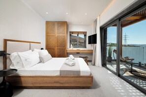 3 chambres, fer et planche à repasser, lit parapluie, Wi-Fi gratuit