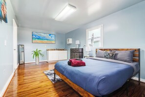 5 bedrooms, iron/ironing board, WiFi, bed sheets - Spacious 7BD Lake View mins to Beach & Boardwalk (Atlantic City)