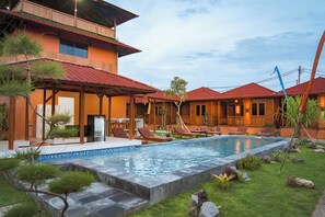 Outdoor pool - Wood Village Nusa Dua Bali (Kutuh)