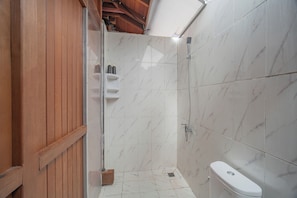 Standard Room, Balcony, Pool View | Bathroom | Shower, towels, soap, shampoo - Wood Village Nusa Dua Bali (Kutuh)