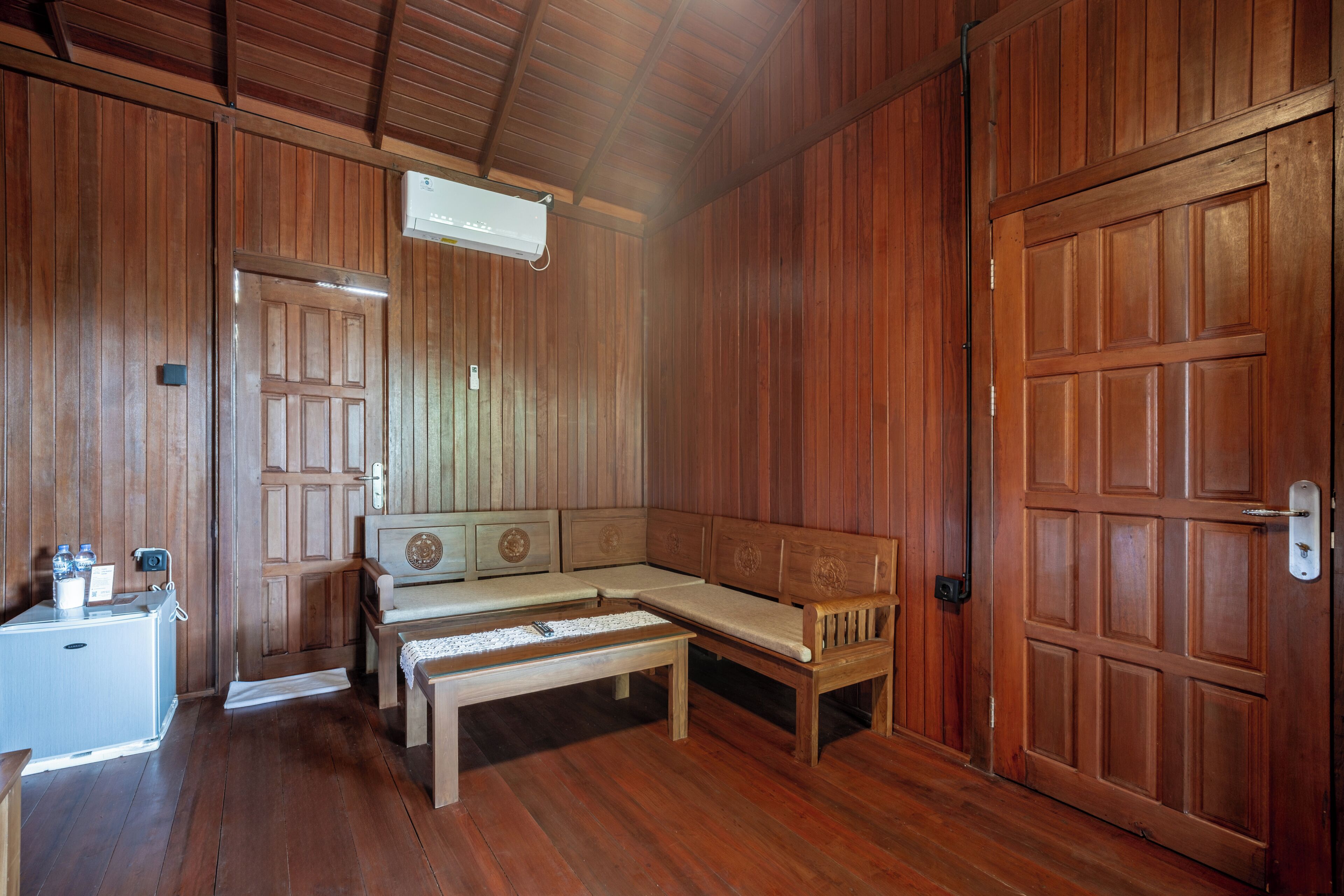 Standard Room, Balcony, Pool View